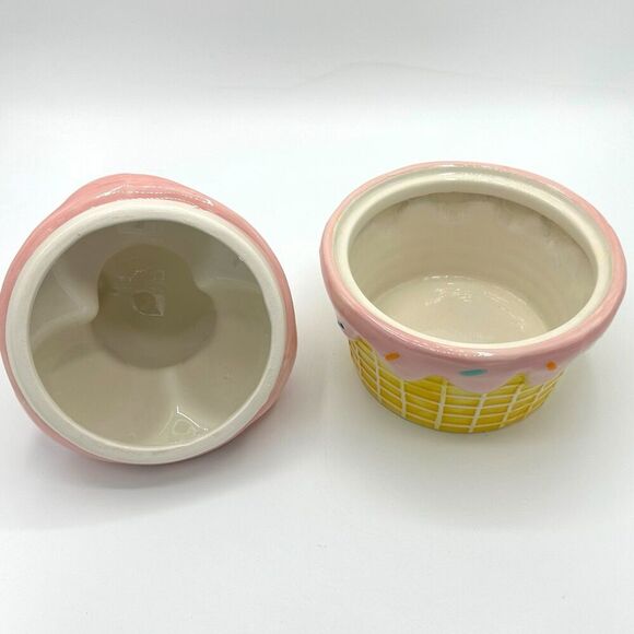 Destination Holiday ICE CREAM Canister - Picture 6 of 8